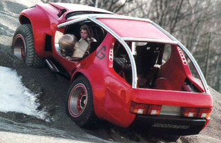 Illustration for article titled Concept Car Face-Off: Sbarro Monster G Vs. Jeep Hurricane